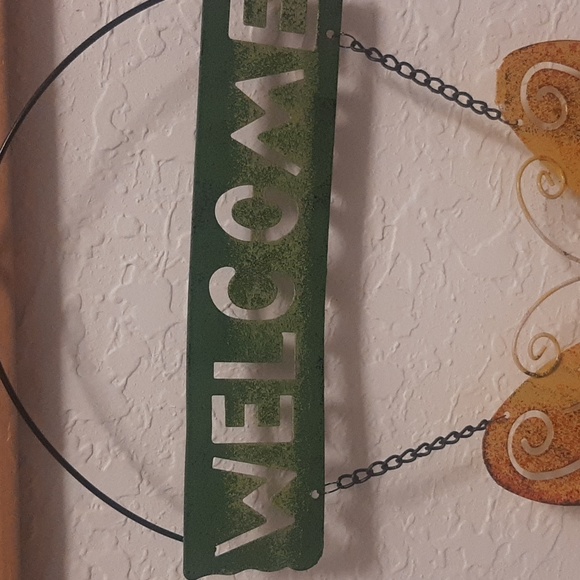 Handmade Butterfly Wall Art Metal 3D "Butterfly Welcome" Hanging Decorations - Picture 4 of 9